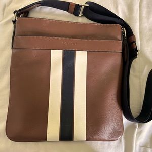Brown coach men’s bag